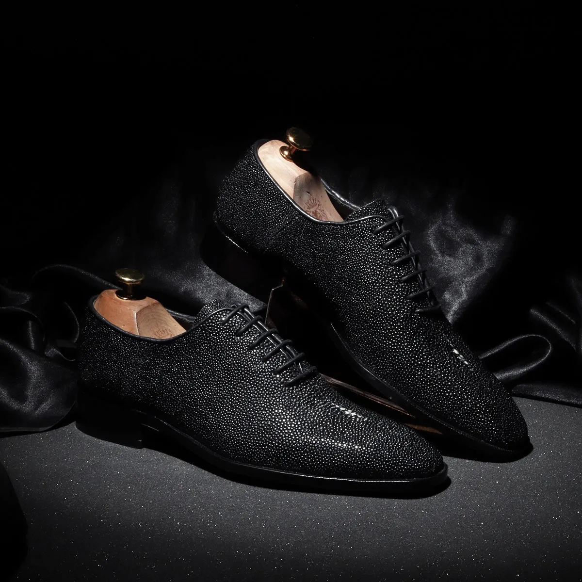 Black Oxfords Lace-Up Formal Shoes in Exotic Stingray Fish Leather