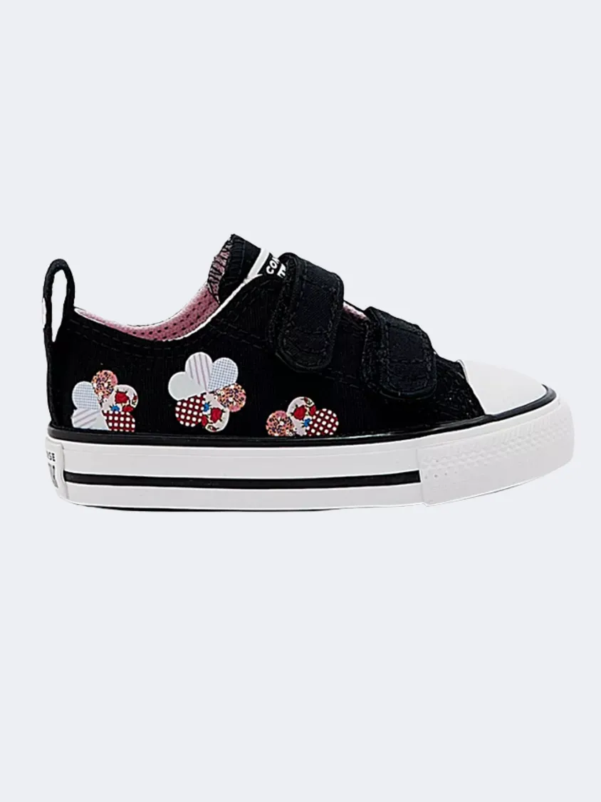 Converse Chuck Taylor All Star 2V Infant-Girls Lifestyle Shoes Black