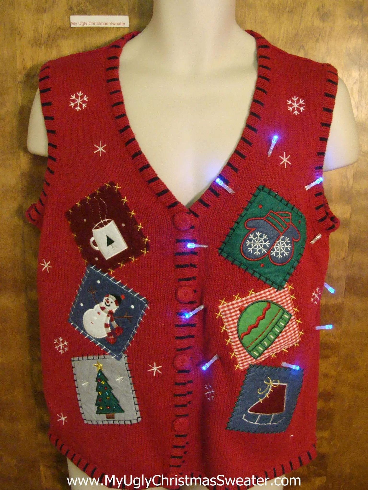 Cute Plaid Patchwork Christmas Sweater Vest with Lights