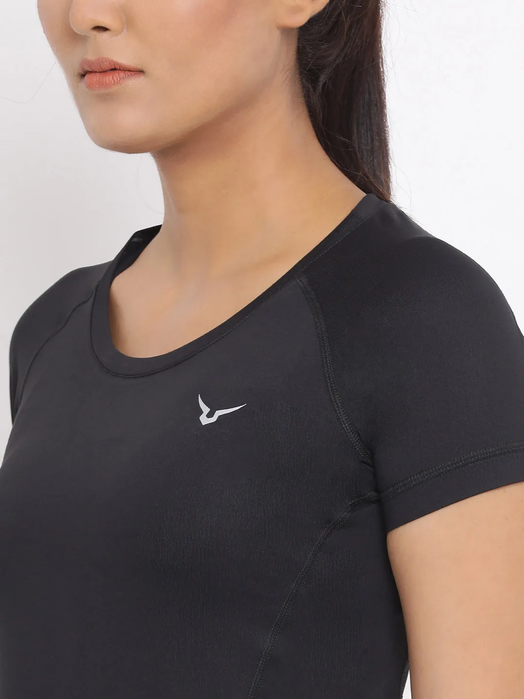 Invincible Women’s Stretch Round Neck Solid Tee