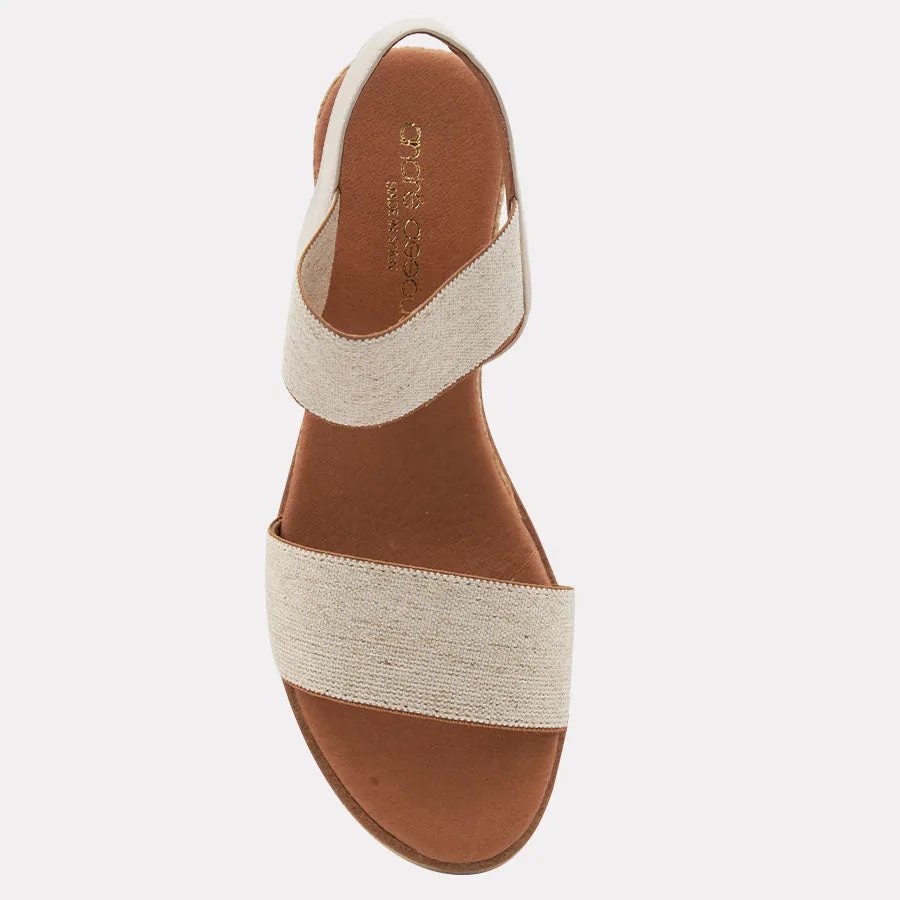 Neveah Linen Wedge