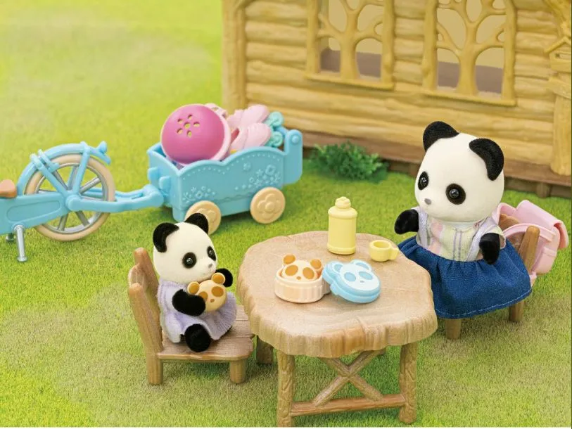 Sylvanian Families Cycle & Skate Accessories Set - Panda Girl