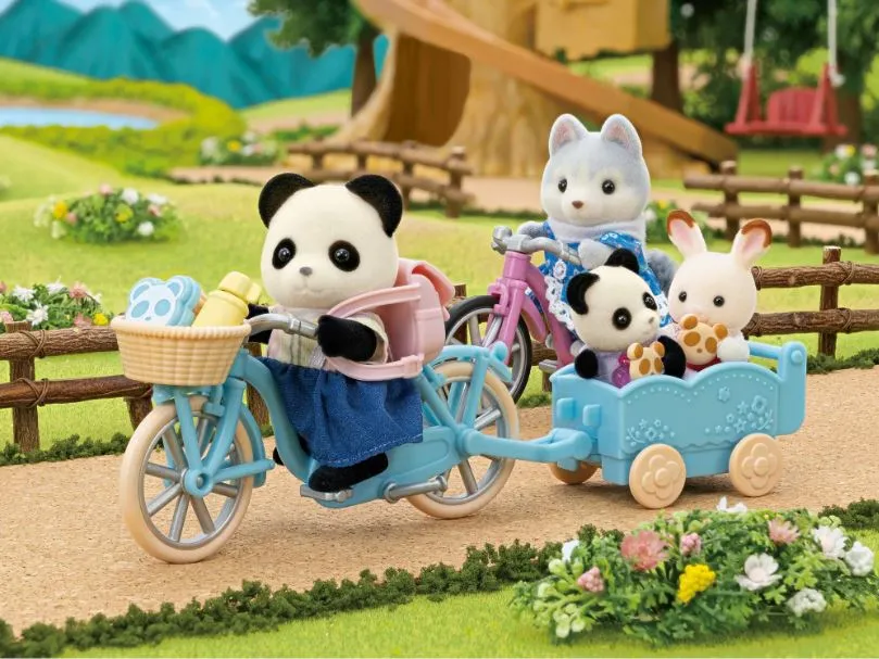 Sylvanian Families Cycle & Skate Accessories Set - Panda Girl