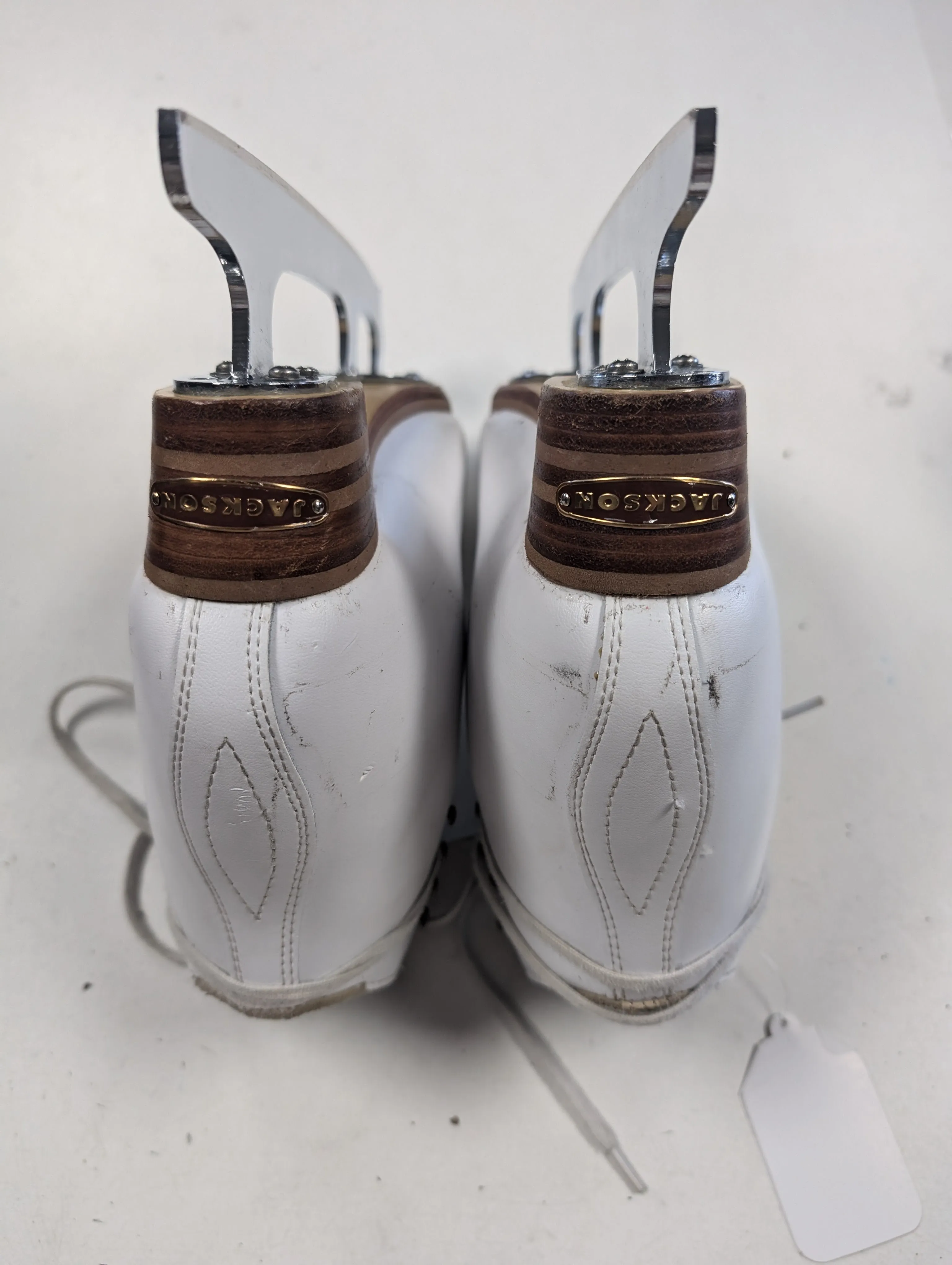 Used Jackson Freestyle Size 5 C Figure Skates