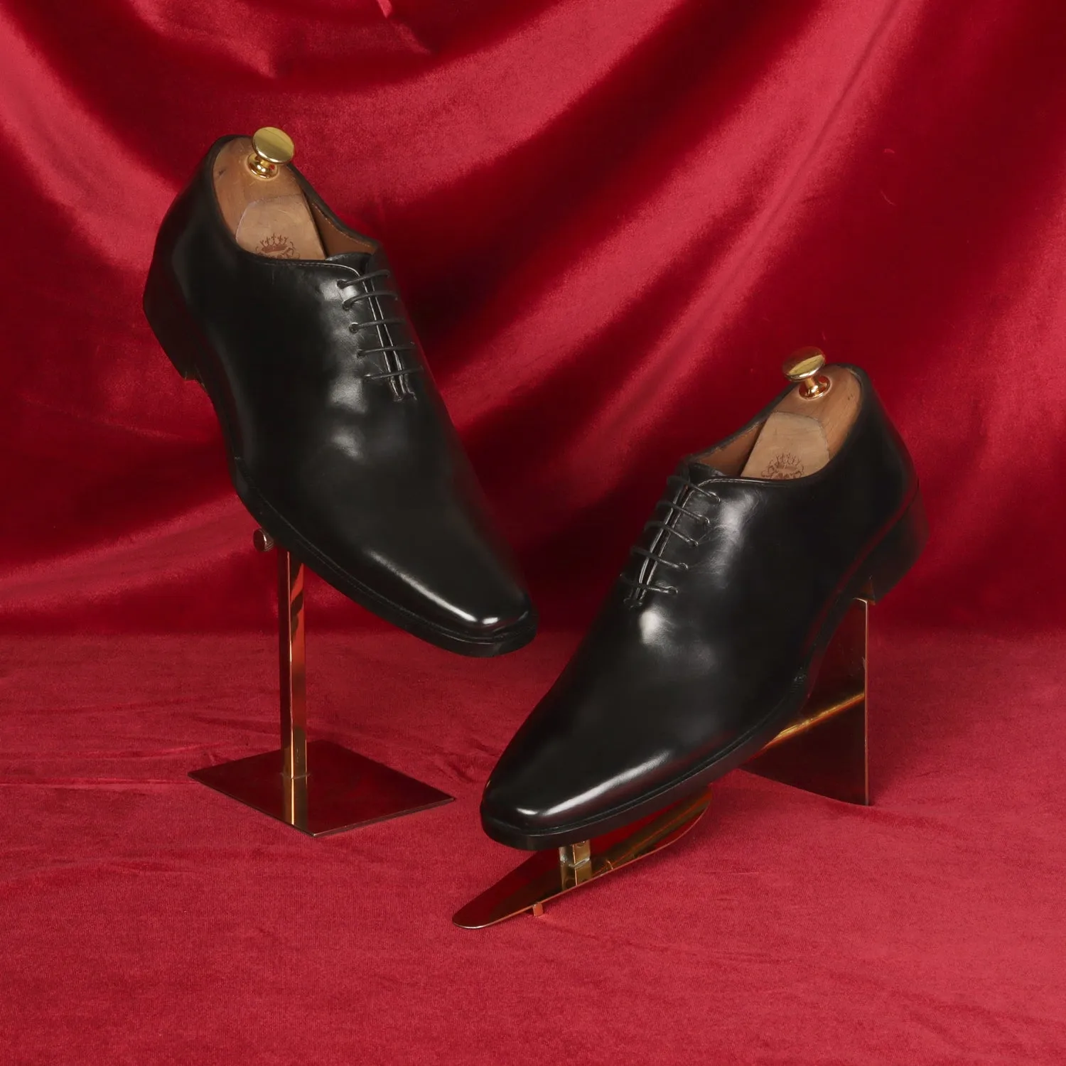 Whole Cut/One-Piece Black Long Tail Leather Oxford Formal Shoes By Brune & Bareskin